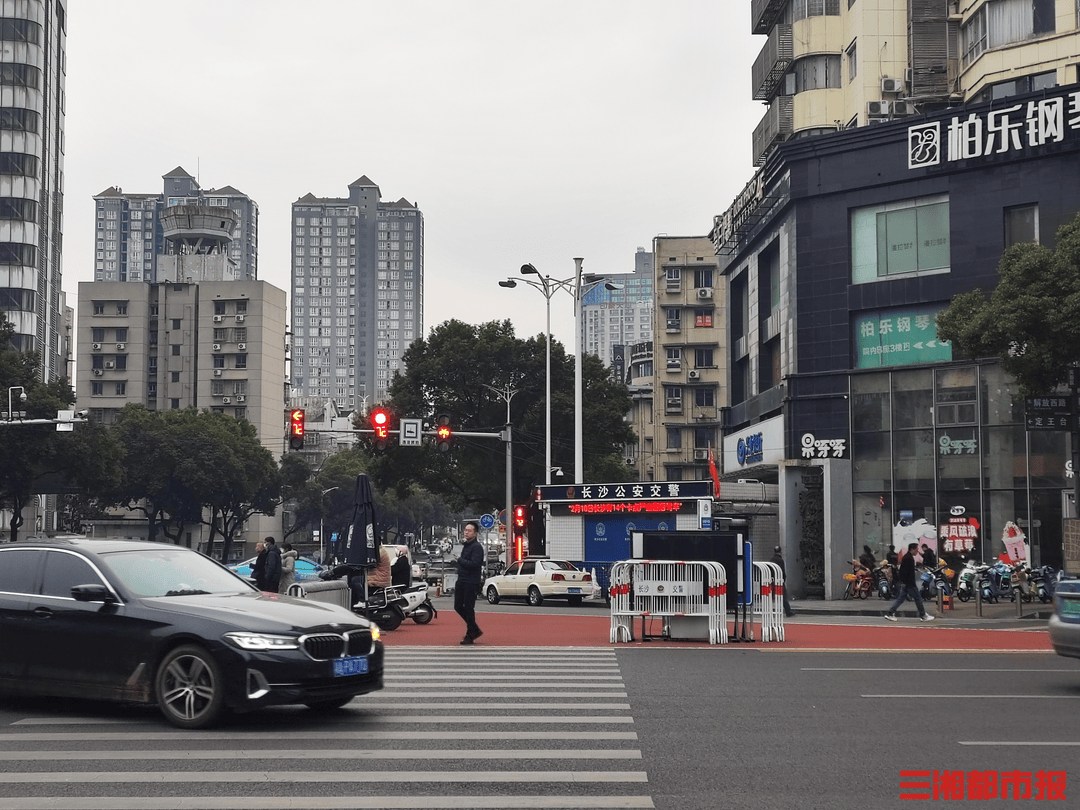 五一商圈限行措施调整,解放西路今起部分路段限时双向通行