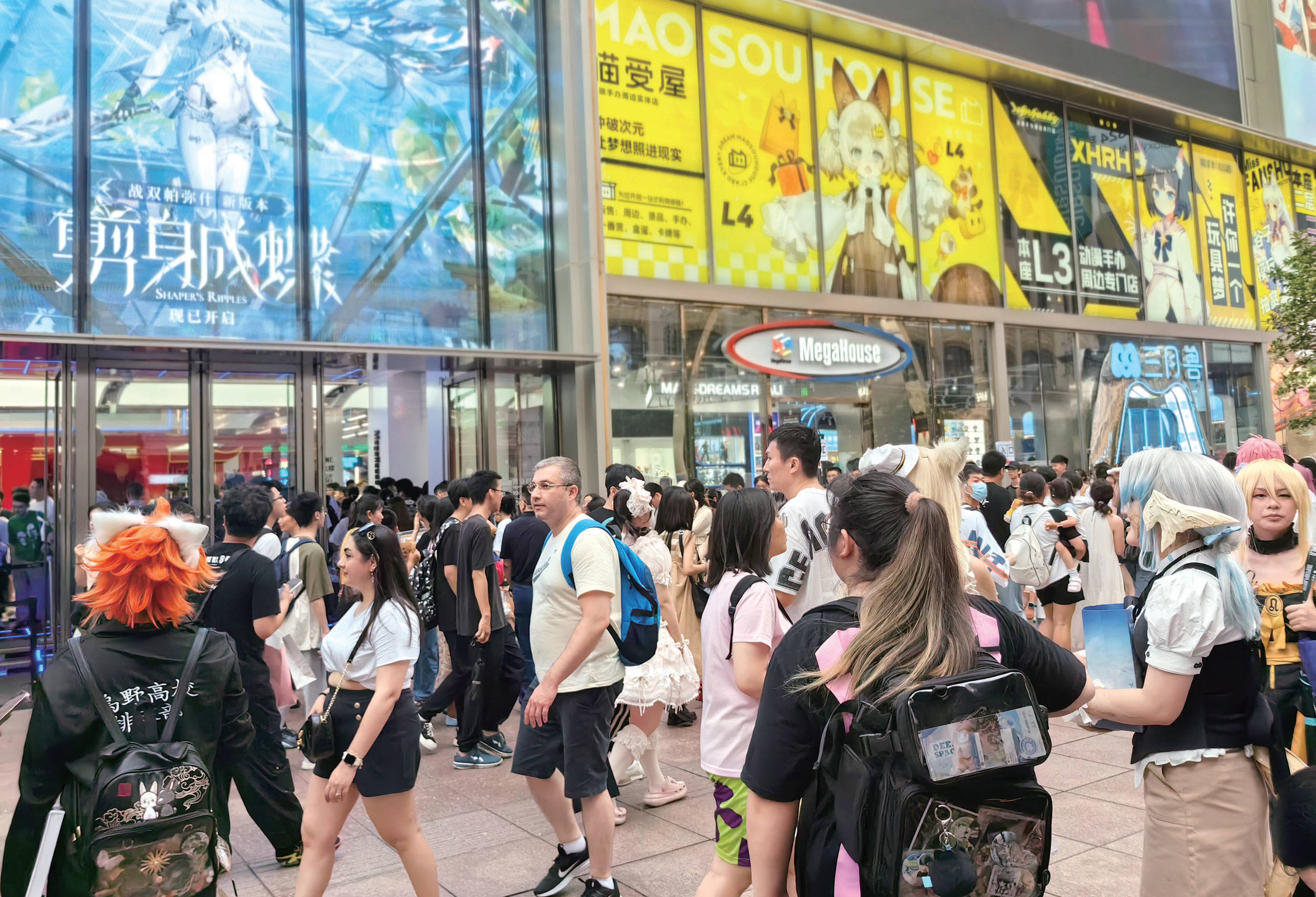 【衝撃】若者が熱狂！「推し活グッズ」市場が1000億円規模に急成長！その裏側にある驚きの経済効果とは？