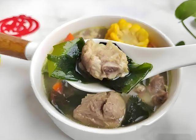 春之养生：汤和茶带来的温暖与健康