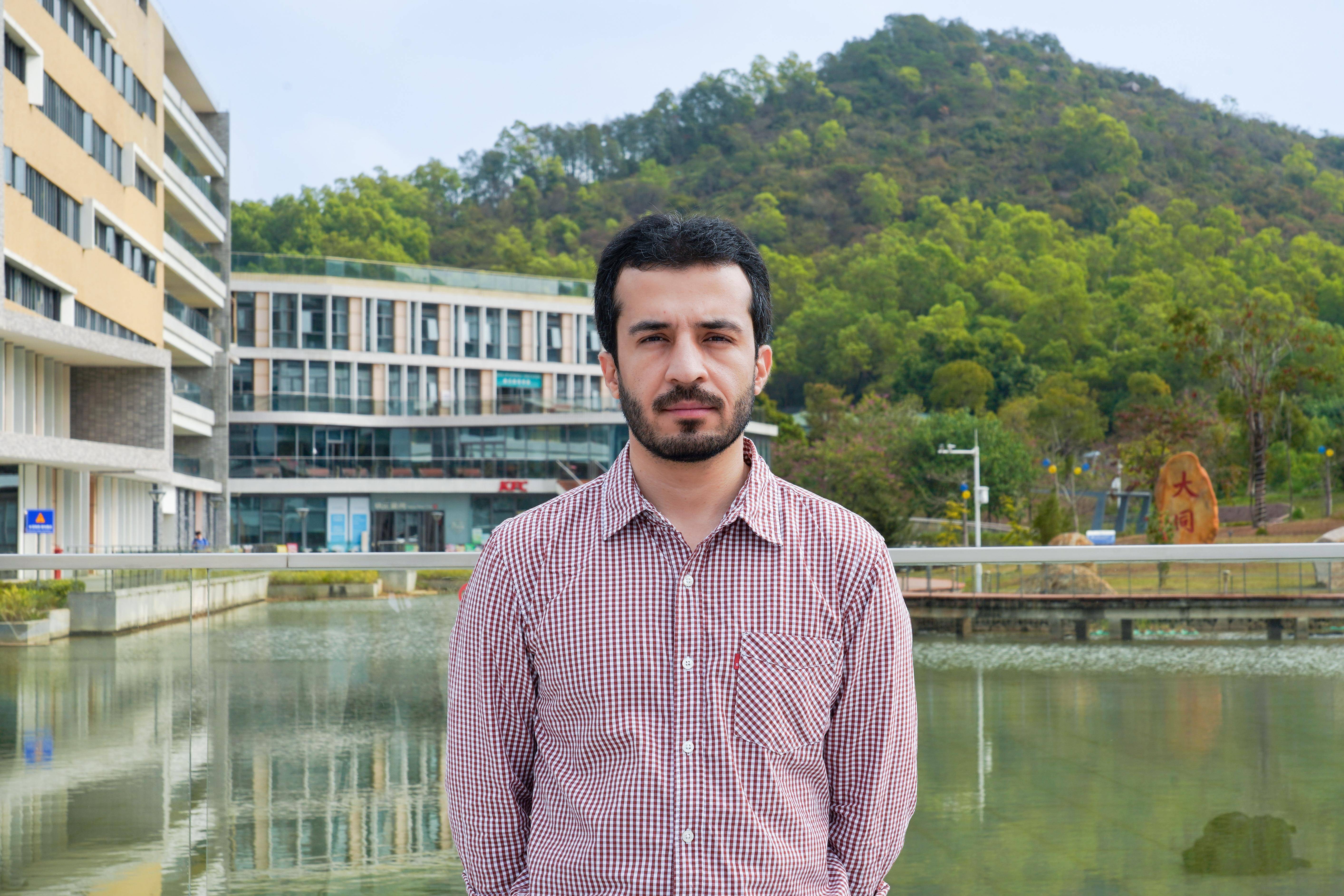 北师港浸大外国教师在中国开启新生活