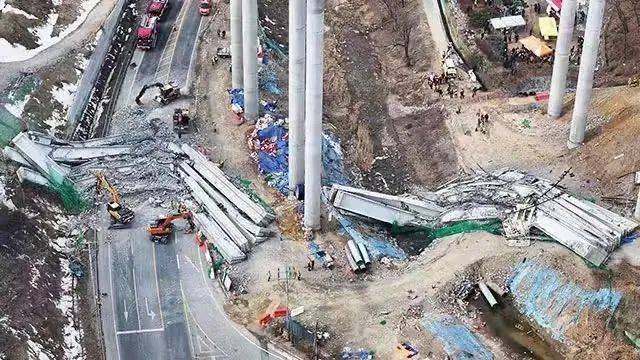 桥梁坍塌致4死6伤,2名中国工人遇难