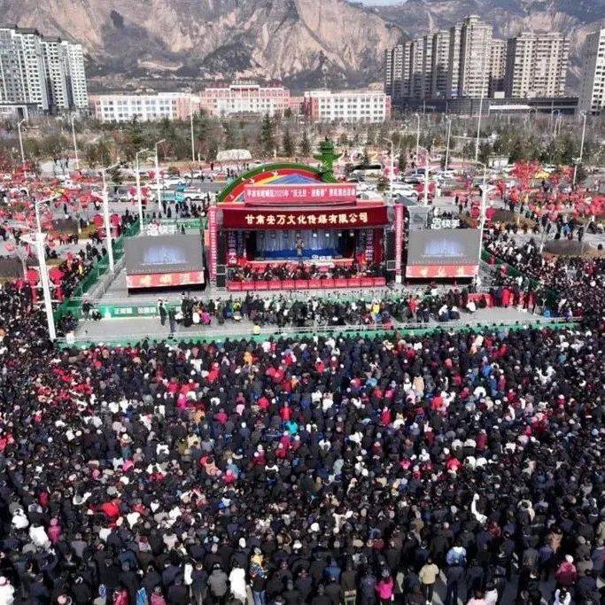 为谁演戏?观众才是真正的评判者_秦腔_安万_演出