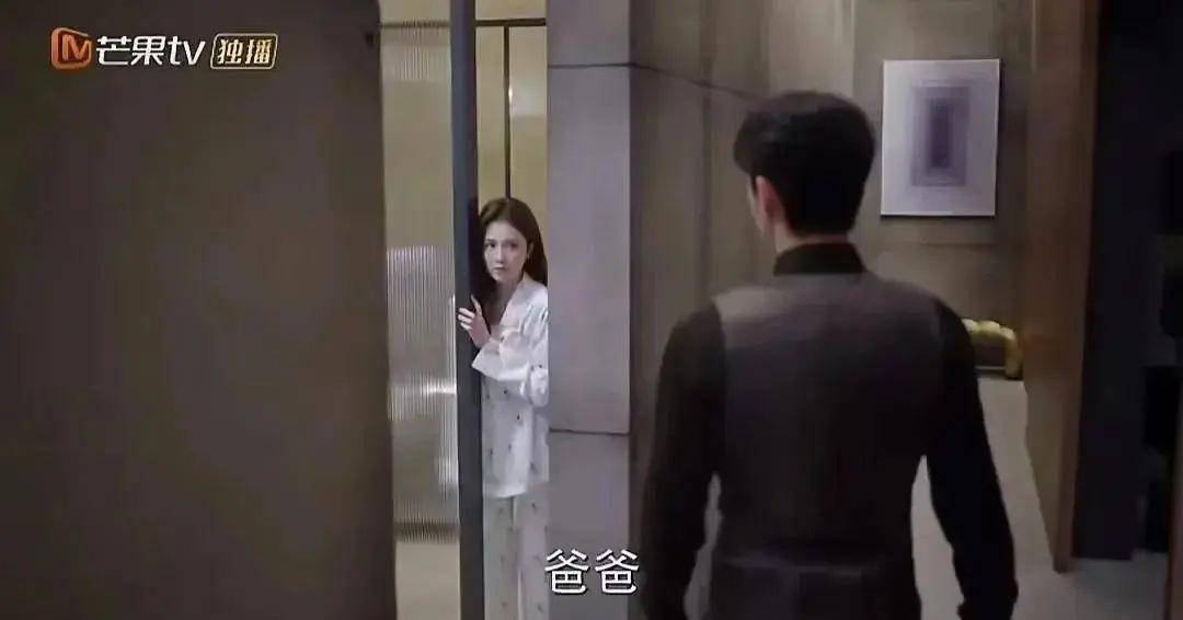 《难哄》《滤镜》《爱你》，没点粉丝滤镜都看不下去