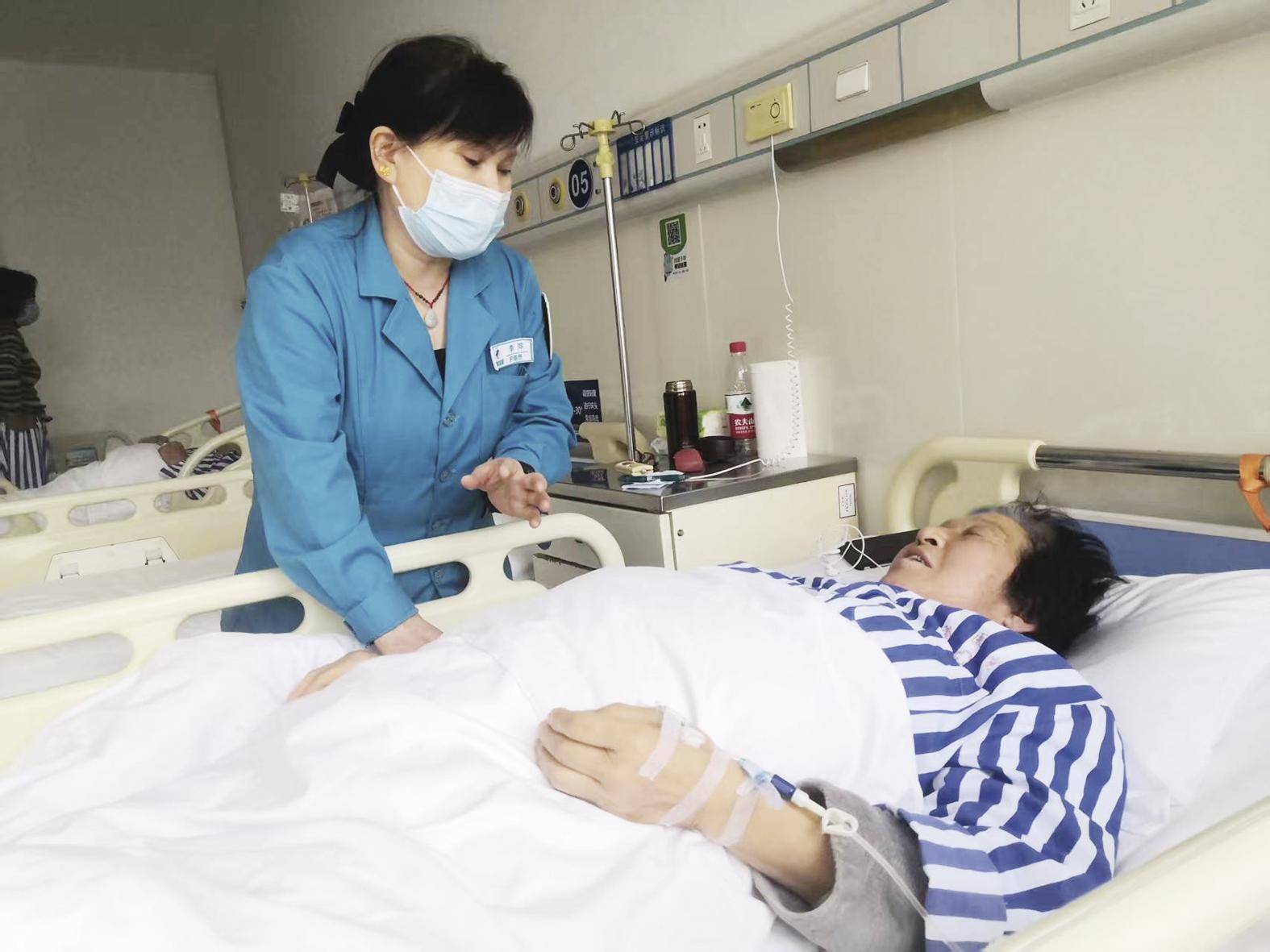 307医院代取报告代挂号全天24小时陪护服务，随叫随到的简单介绍