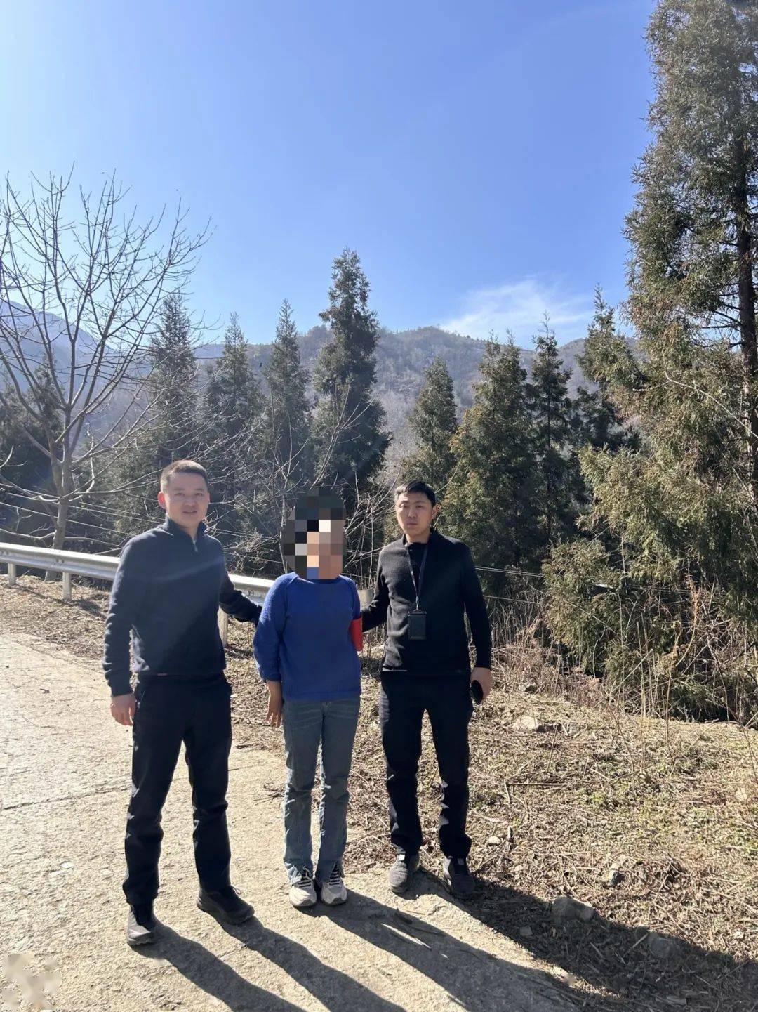 3月1日,甘洛县公安局新市坝派出所抓获1名网上在逃人员.022025