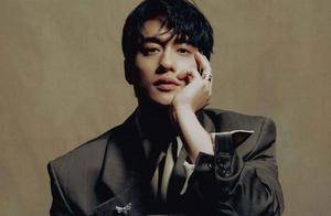 “信一”刘俊谦《ELLE》都市型男大片,36岁“新面孔”厚积薄发_香港_九龙城寨_季刊