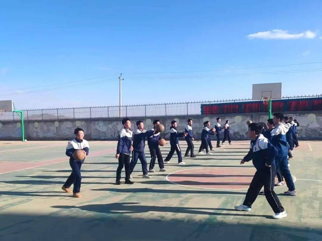 每天运动2小时为青春谱写健康乐章(图7)