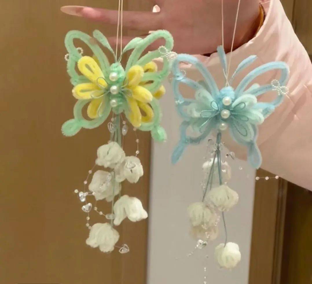 新华·童乐绘：本周手工--“春日花花”铃兰蝴蝶挂件（铃兰花怎么做手工）