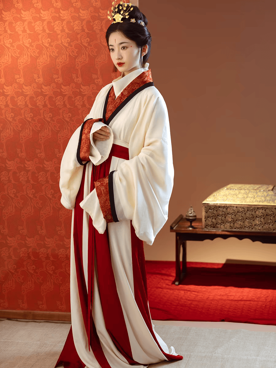 节选丨重新审视古早的理念汉服,以"交领衣裙"为例