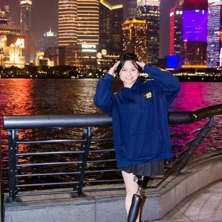 ���ܼ�֫������