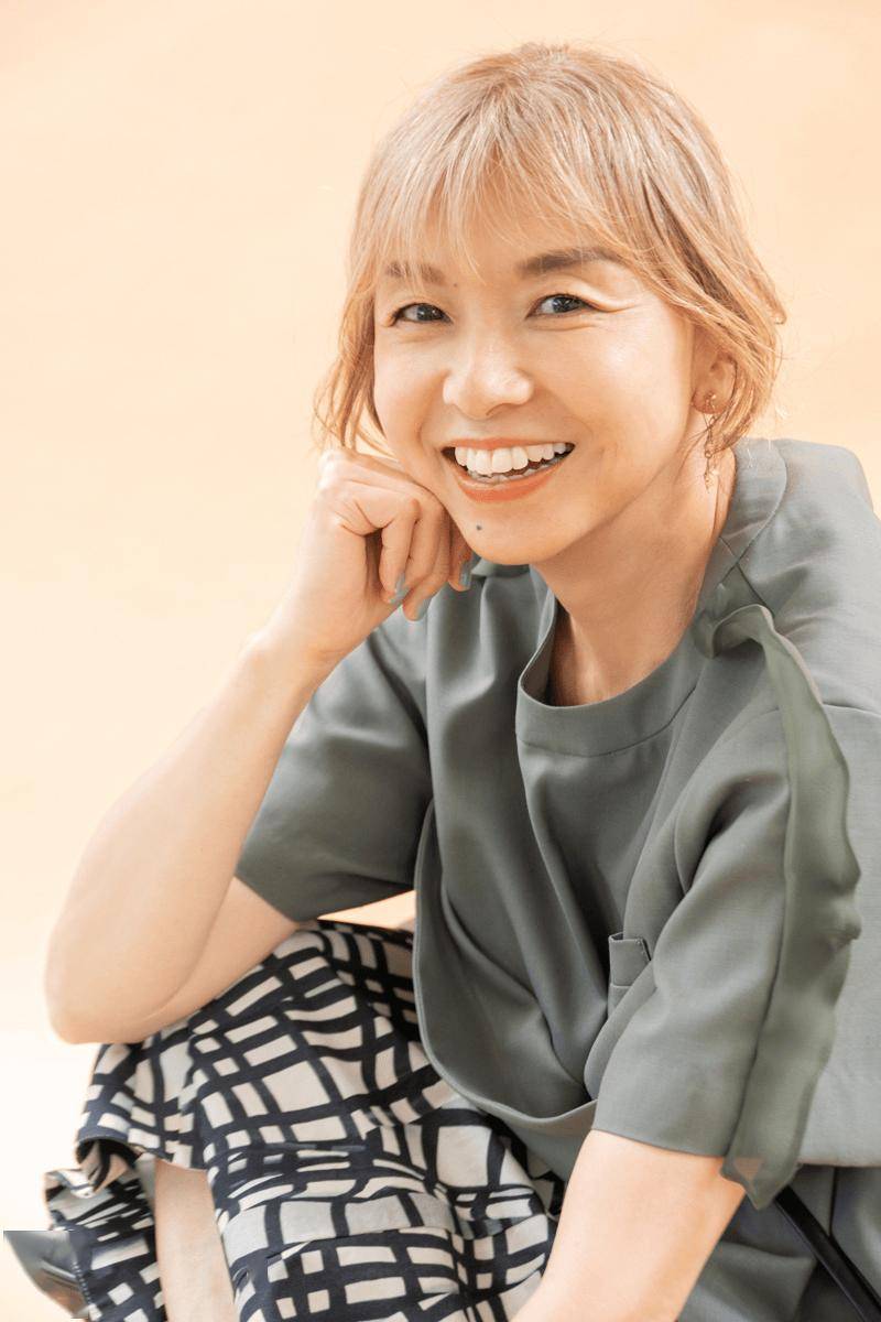 60岁了还在重启人生?山口智子就是这么不服老