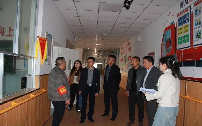 4月17日,青海省残联教就部副部长张卫平率队到大通县调研特殊教育工作