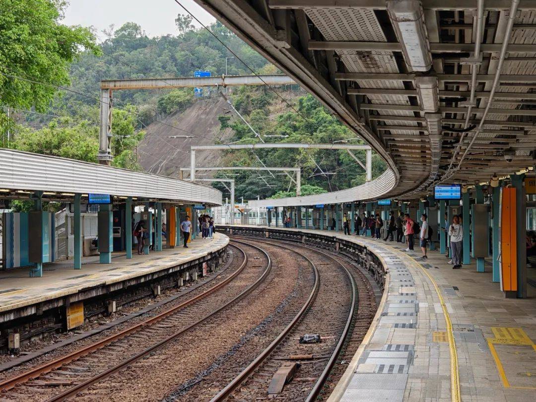 香港计划为拥有高科技人才的儿童收紧“移民考