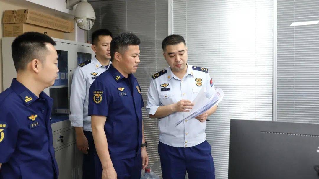 福建省消防救援总队陈立民副总队长到漳州支队督导检查"五一"消防工作