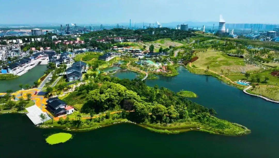 九游娱乐注册走去钢铁厂旅游(图12)