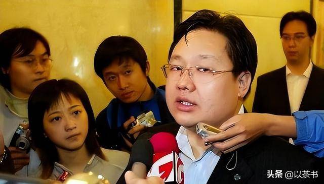 演员田海蓉身材走样：一脸“旺夫相”，变街头大婶，仍然丰润迷人