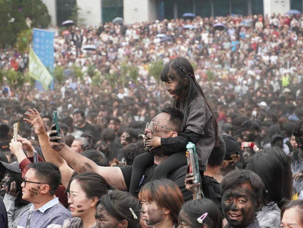 以更优服务繁一竞技下载荣文旅市场(图11)