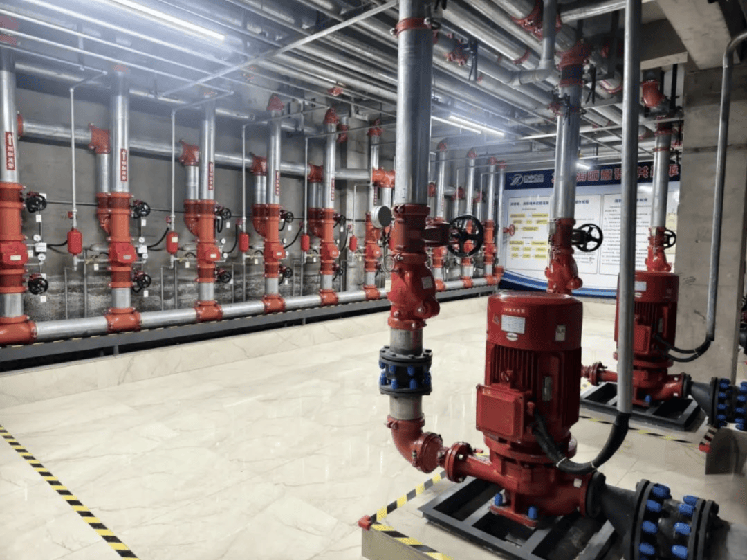 位于善国盛景小区地下的消防泵房看不见的地方见真章,安全保障藏于