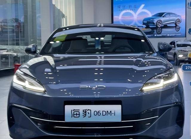 比亚迪终于狠下心！三款王牌混动集体暴跌1.6万，8.98万就能买