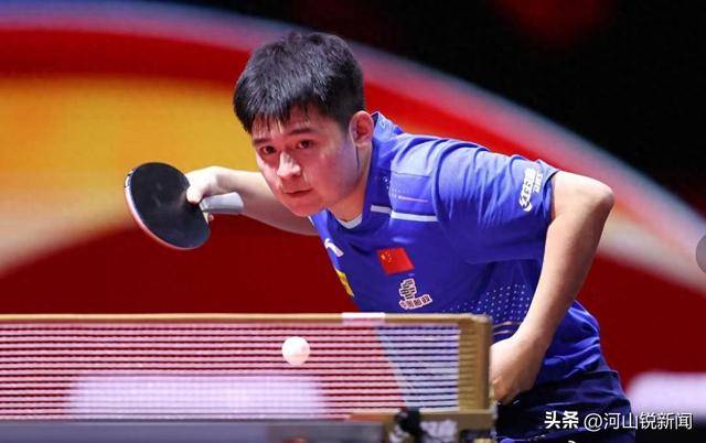 2025世乒赛激战正酣：张本智和强势晋级，国乒男单面临挑战