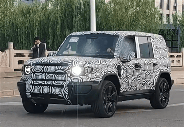 iCAR V27硬派亮相，被赞“国民大G”，售价或20-25万？