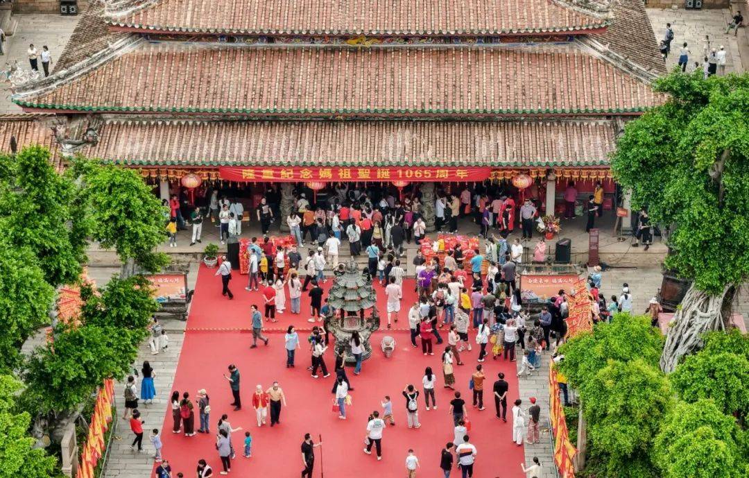 【七绝】《天后流芳》庄灿煌