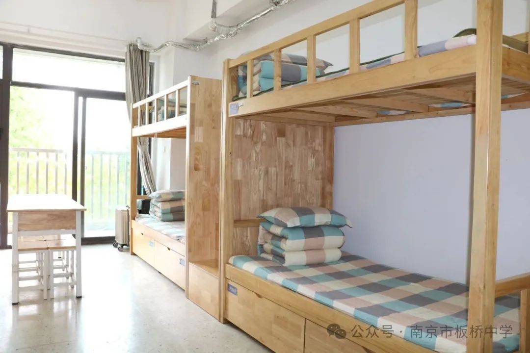 千人打卡!南京这所新晋四星高中太火了