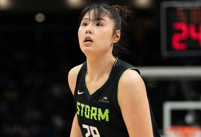 WNBA总裁杯激战：李月汝短暂登场，西雅图风暴惜败遭遇三连败