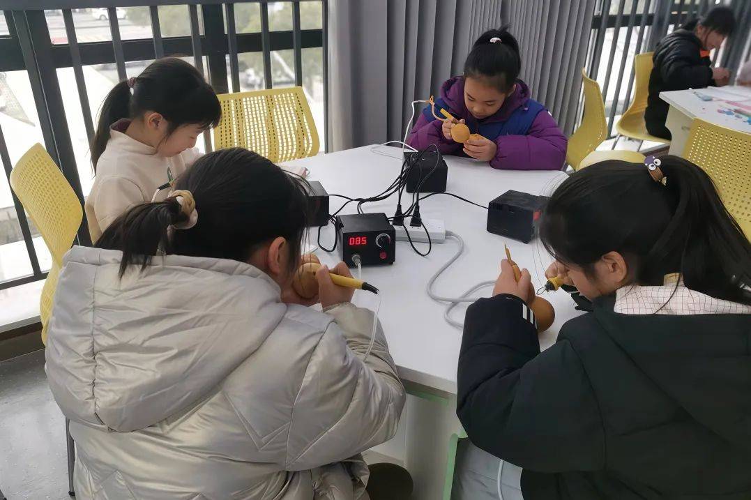 桐乡市河山镇中心学校:锦绣河山 诗意成长