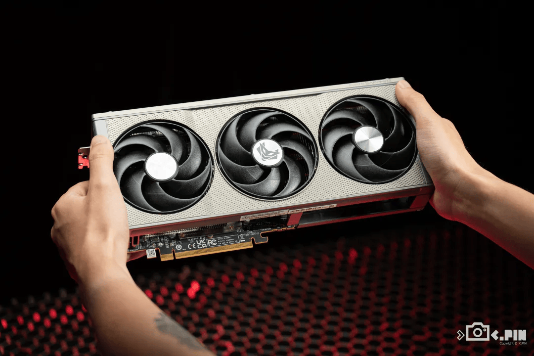 比英伟达更便宜，AMD新的甜品卡用起来到底怎么样？