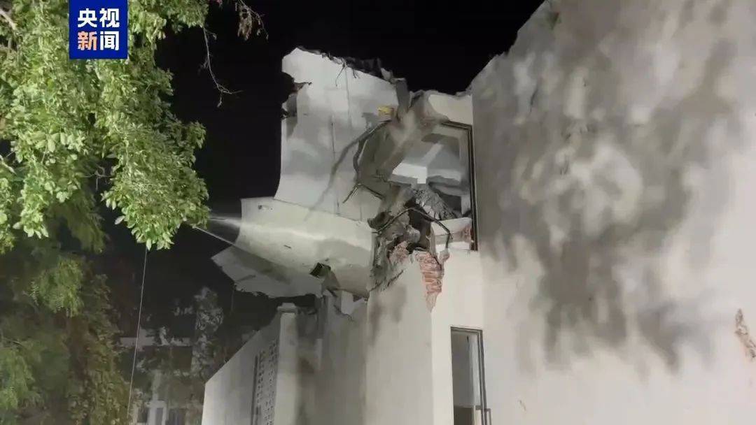 仅1人生还！印度客机坠毁细节曝光