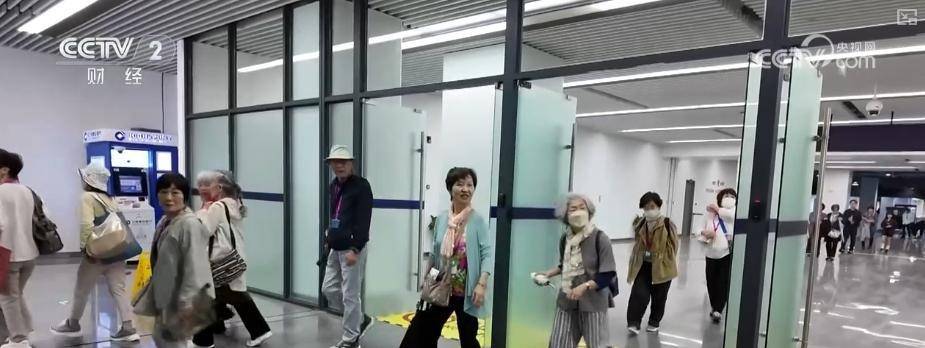 以邮轮为媒串联沿海经济带 多样“邮轮+”产品释放港口消费“增量”