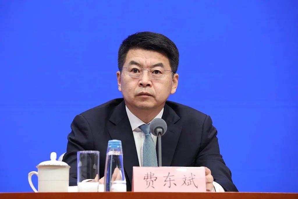 国家铁路局局长费东斌任上落马