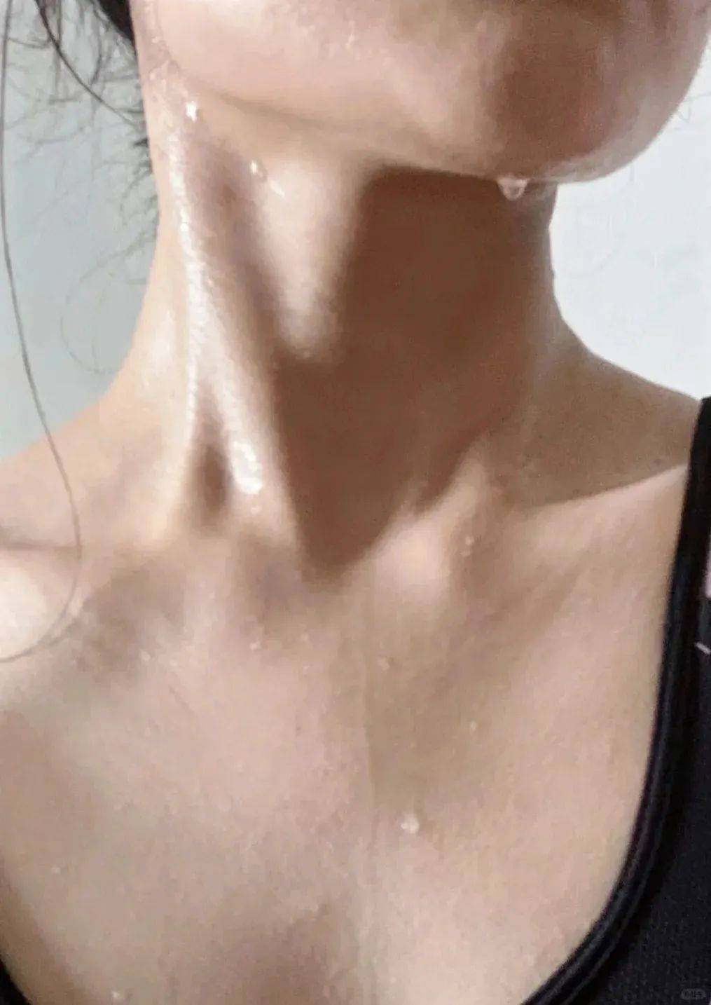 "存下来,假装运动的暴汗图片"