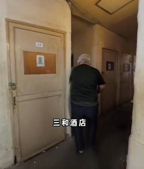 _全球最臭酒店：在日本开了70年，55元一晚14种臭味，开房就送剪刀_全球最臭酒店：在日本开了70年，55元一晚14种臭味，开房就送剪刀