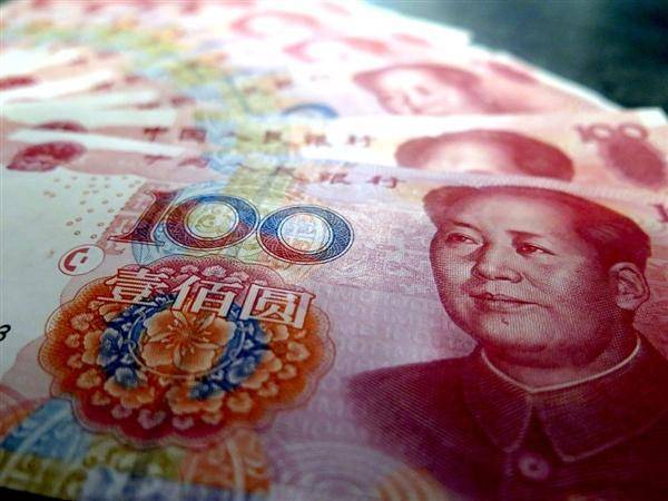 小米YU7未发先火！雷军透露：留资量超SU7三倍，7月上市你会抢吗？