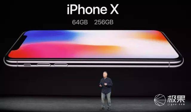 iPhone20周年放大招！真无孔全面屏，整块玻璃打造机身，乔布斯荣光再现…