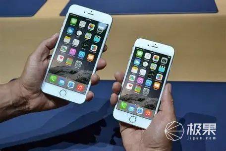 iPhone20周年放大招！真无孔全面屏，整块玻璃打造机身，乔布斯荣光再现…