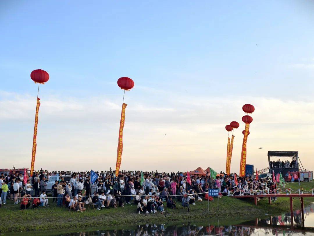_乐队的夏天摇滚分类以及风格_摇滚夏天