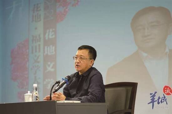 鲁迅为何写杂文曾引争论？其艺术性又为何让人赞叹不已？