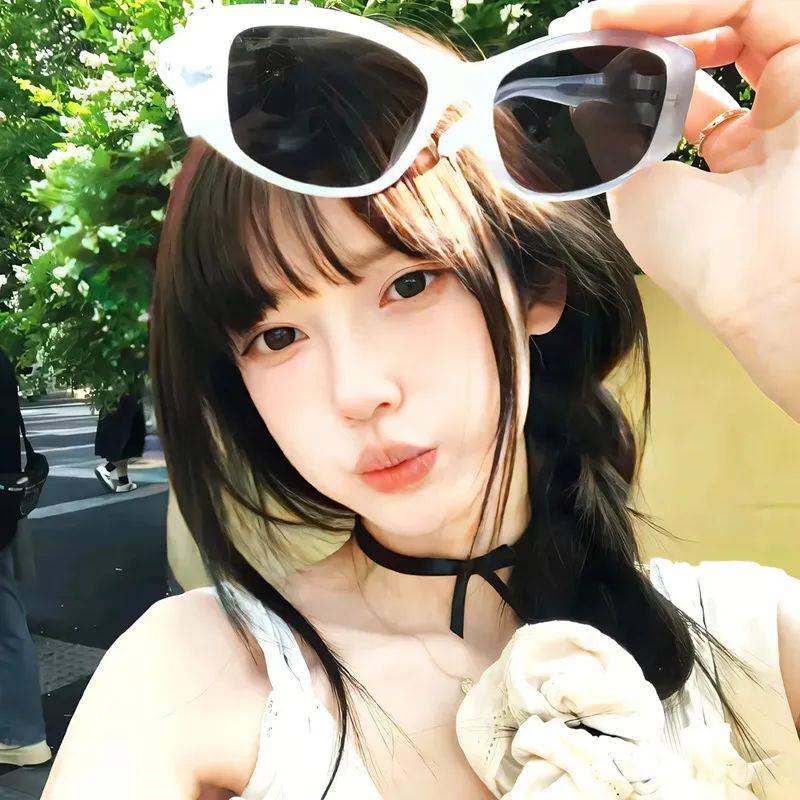 头像|高冷内心温暖表面冷淡女头