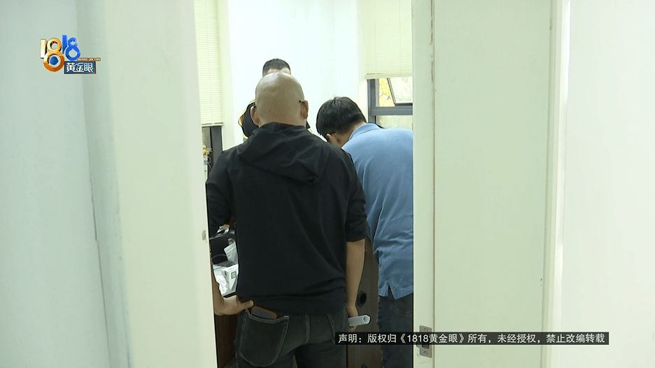 钢管舞女郎:生意好到车位不够，结果电闸被拉了？老板：不敢继续引流了