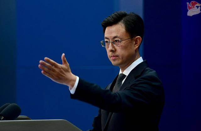 中国医生张·朱古（Zhang Junqiao）死于拯救人民，
