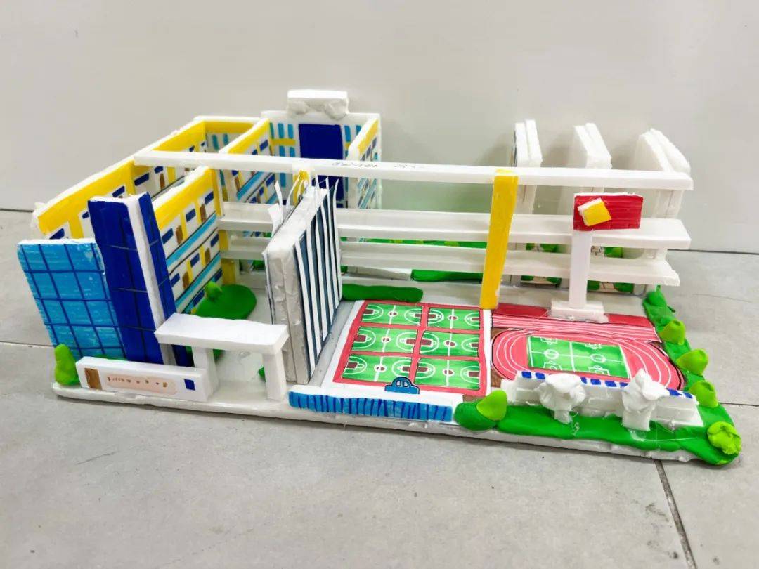 筑梦科技 童创未来