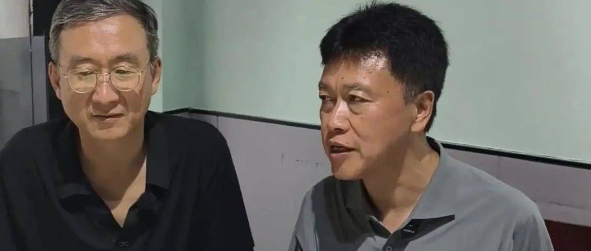 区委书记“带头下馆子”,吃了1100元!当地回应_荣昌_高洪波_南都