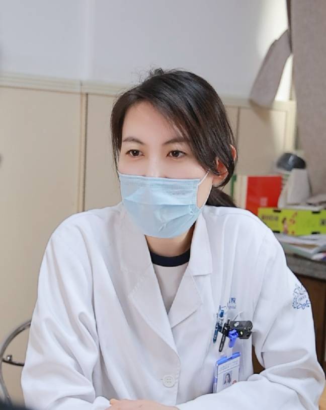 傻眼！56岁杭州女老板为求二胎花费数万买“回春贴”，结果...