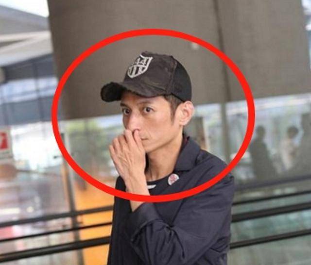 从主持人到“精神病”，李维嘉消失2年后，48岁现状曝光令人唏嘘