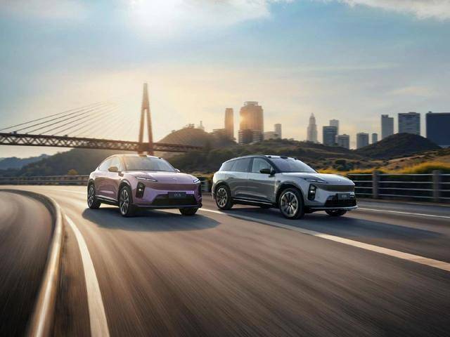 蔚来李斌宣布：自研5纳米智驾芯片神玑NX9031已上车多款新车