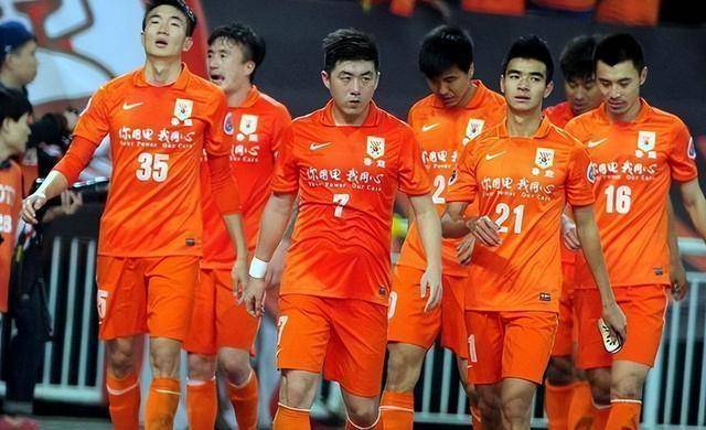 亚泰保级之路：格德斯加盟能否成为转折点？