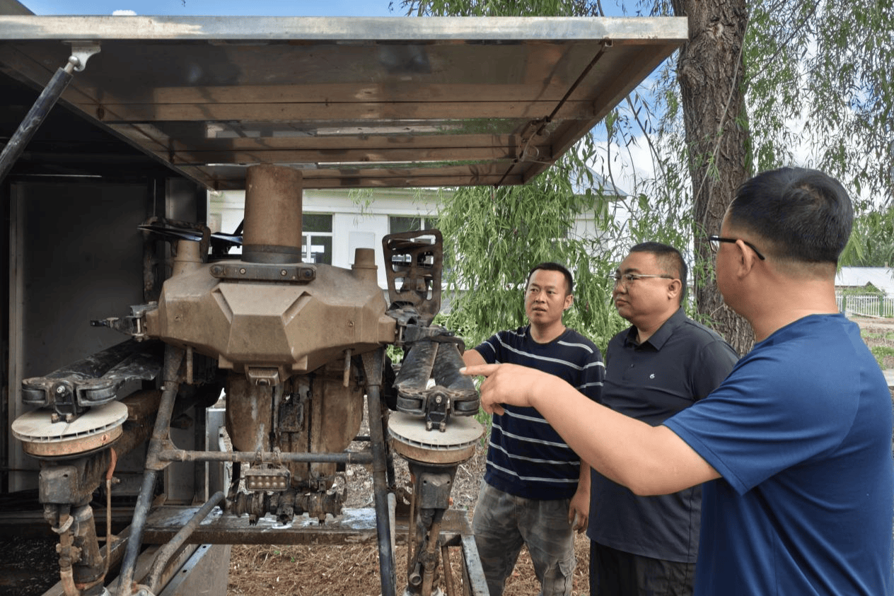 聚焦北大荒丨红旗岭农场规范辖区无人机安全运行